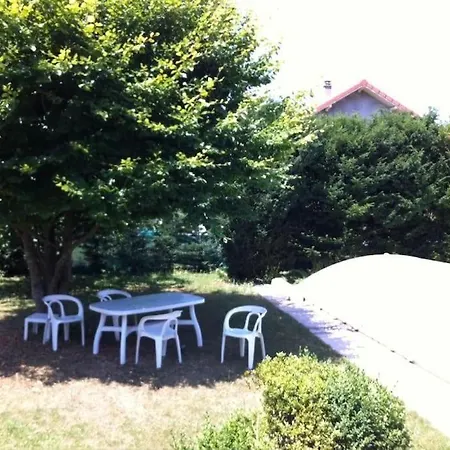 Villa De 3 Chambres Avec Piscine Chauffee Villette-d'Anthon Exterior photo